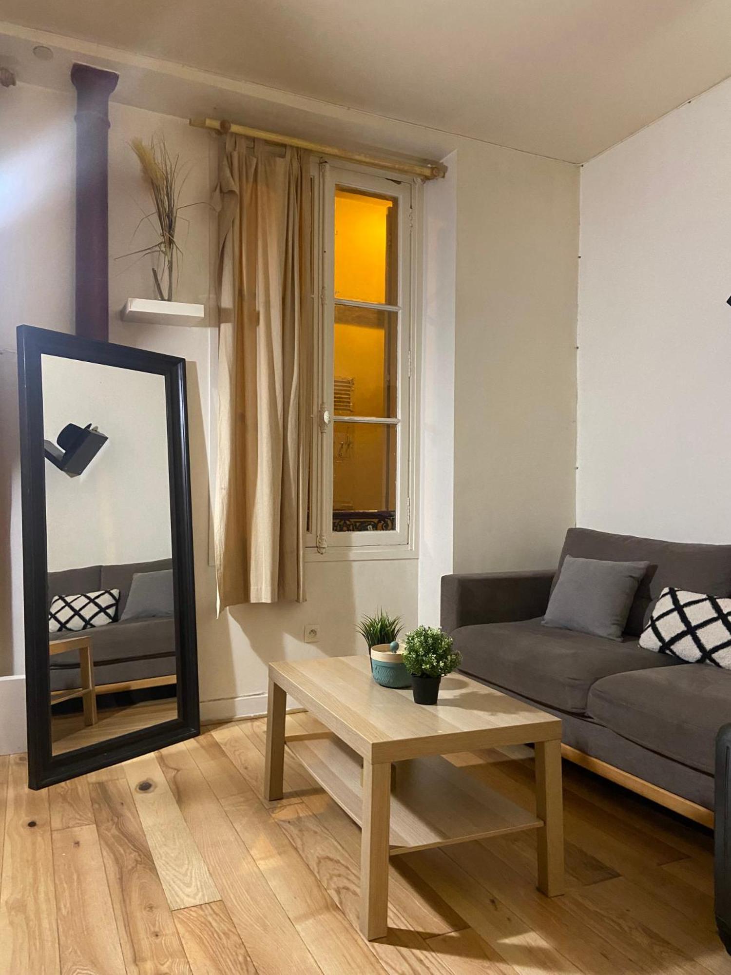 Appartement Tour Eiffel パリ エクステリア 写真